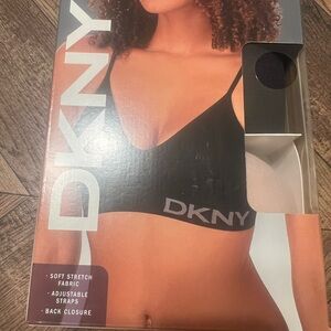 DKNY 2-Pack Seamless Bra